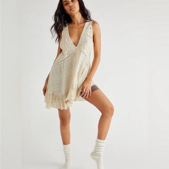 Free People Let It Happen Mini Slip - Picture 3 of 4